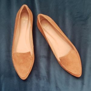 Lulu's caramel suede loafers